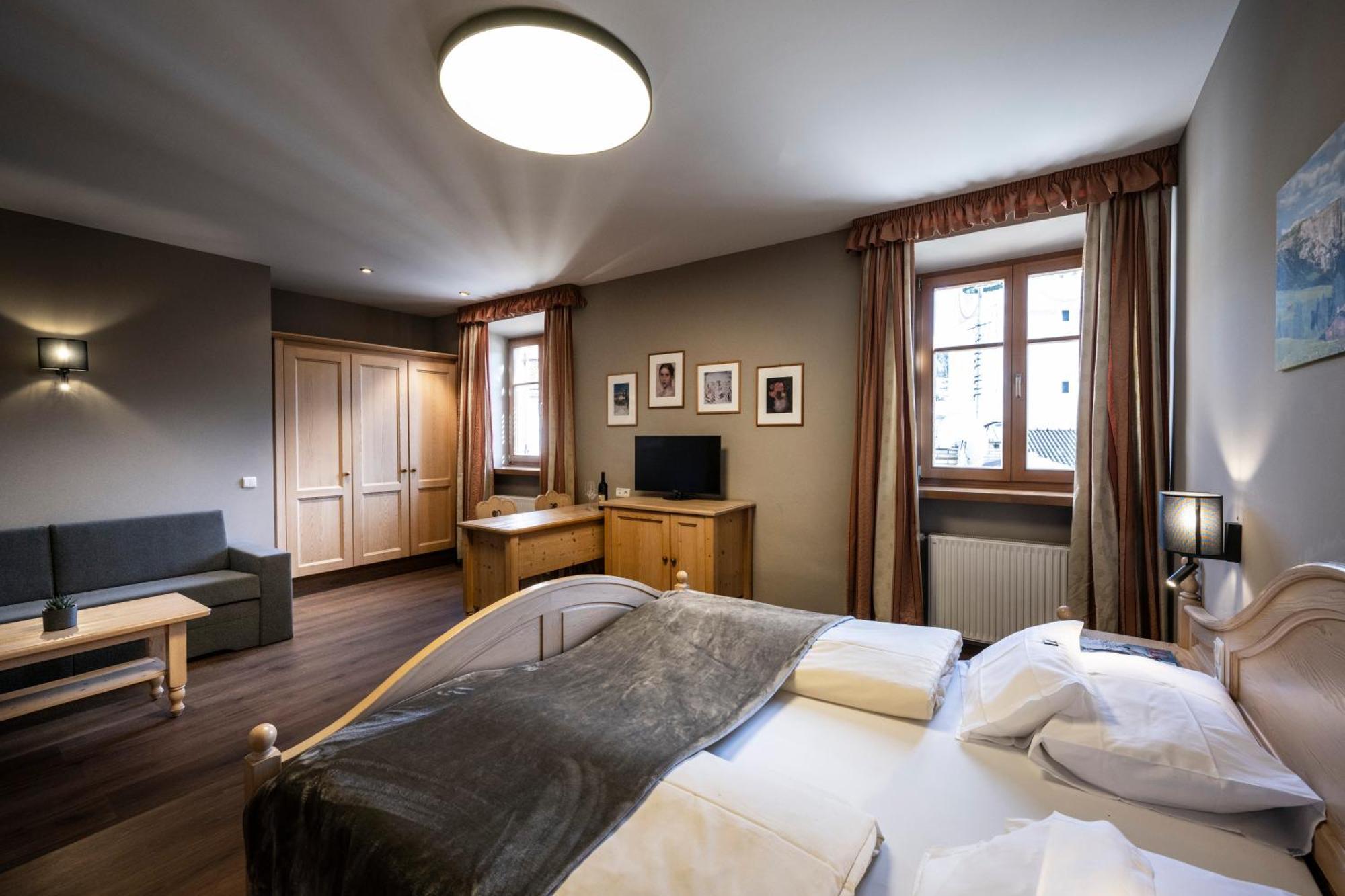 Hotel Zum Turm كاستيلِروتّو المظهر الخارجي الصورة
